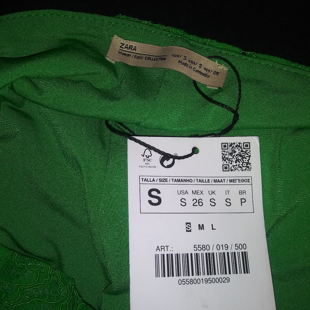 Shorts - Picture 5 of 5